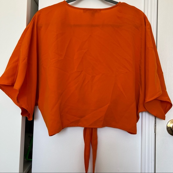 Blouse - Picture 2 of 4